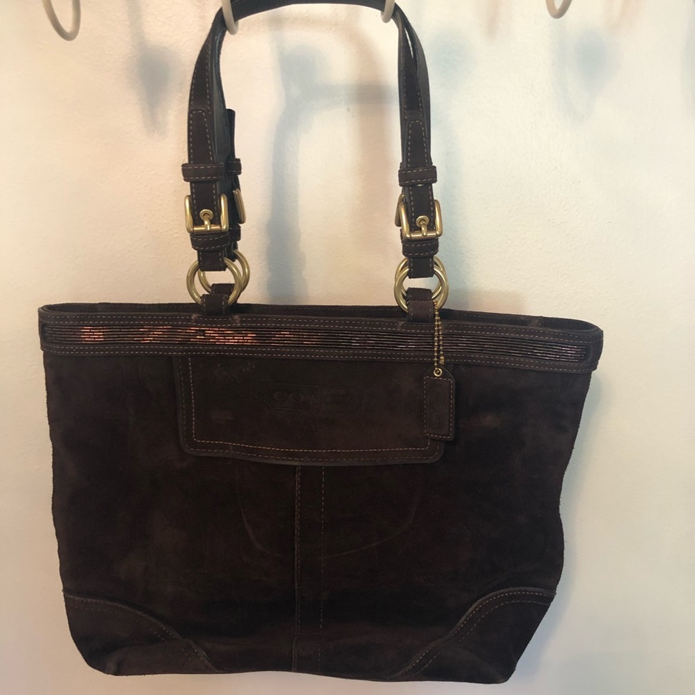 COACH PURSE!!